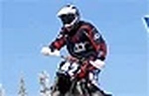 Snow Glide Arcade Runner